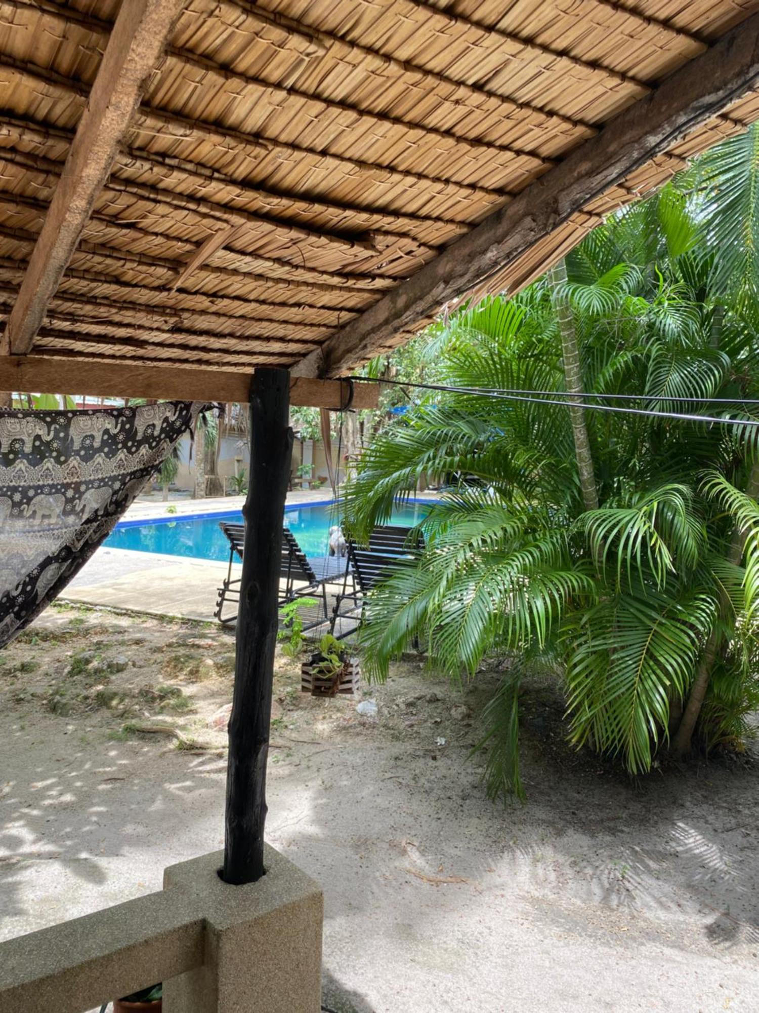 Hutofhappiness Apartment Thong Sala Exterior photo